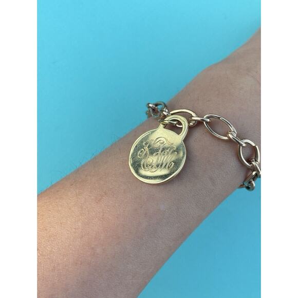 Tiffany & Co. Single 18K Yellow Gold Clasping Link Extension 4 Pendant Bracelet - Picture 9 of 9